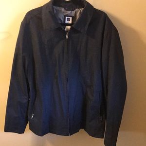 LIKE NEW GAP RAIN/LIGHT WEIGHT JACKET
